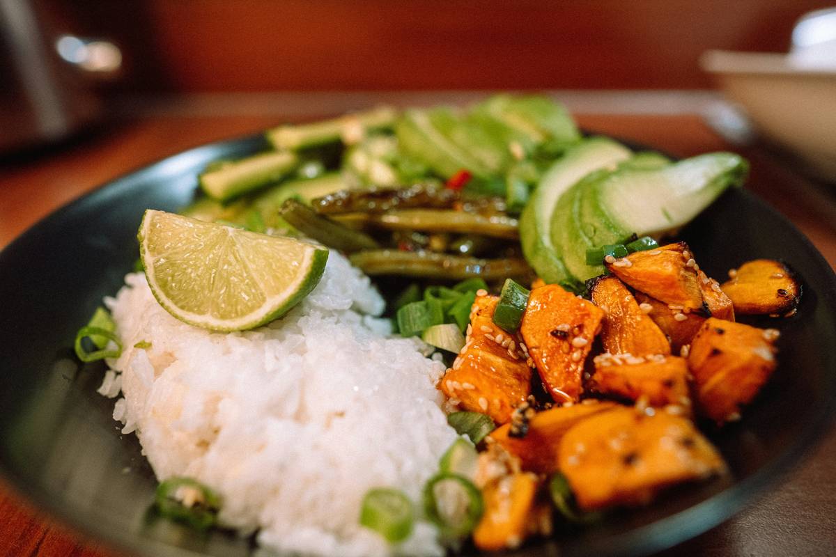 Meatless Options: 7 Proven Ways to Avoid Bland Vegan Soups